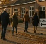 Stem vóór Nederland — niet vóór het idee ervan